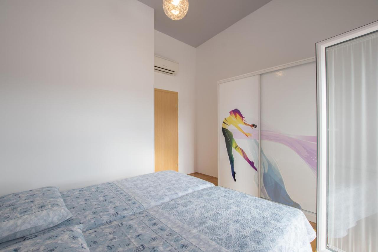 Bella Vista 2 Apartment Umag Ngoại thất bức ảnh