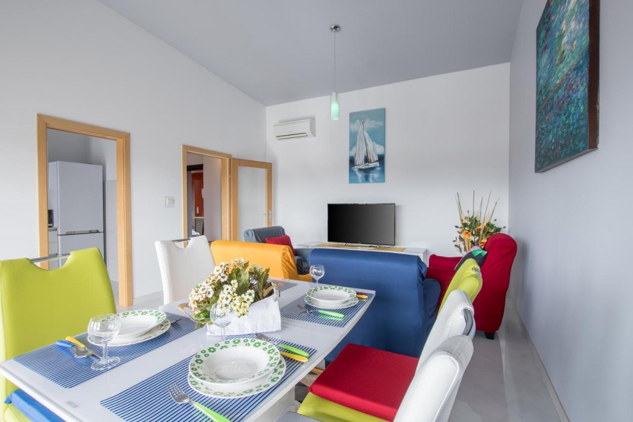 Bella Vista 2 Apartment Umag Ngoại thất bức ảnh