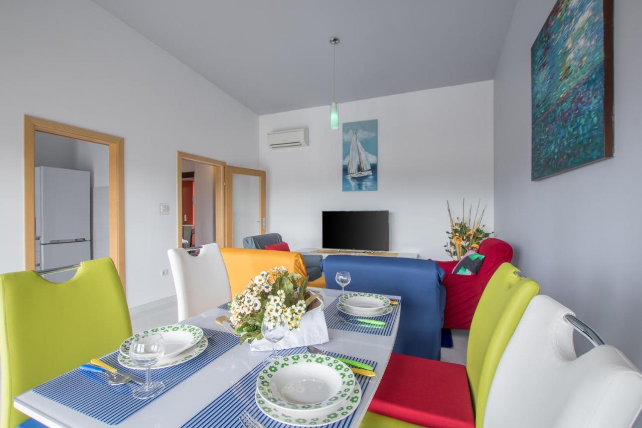 Bella Vista 2 Apartment Umag Ngoại thất bức ảnh